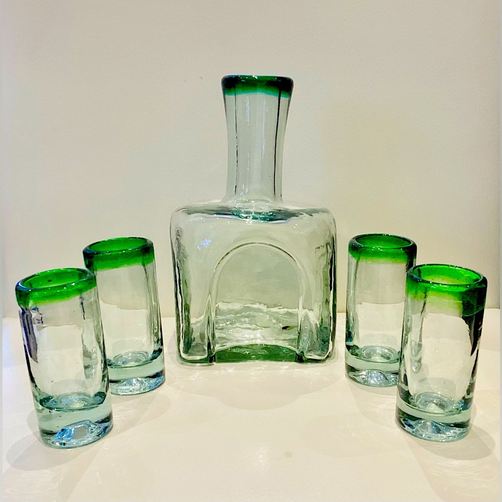 Vintage Mexican Handblown Decanter and Shot Glass Set